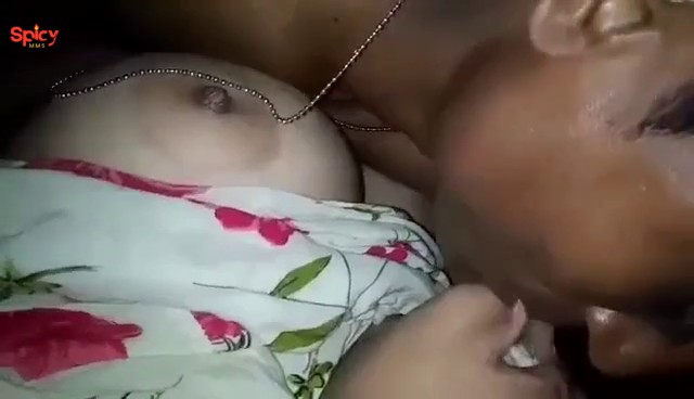 Horny desi married bhabhi fucked